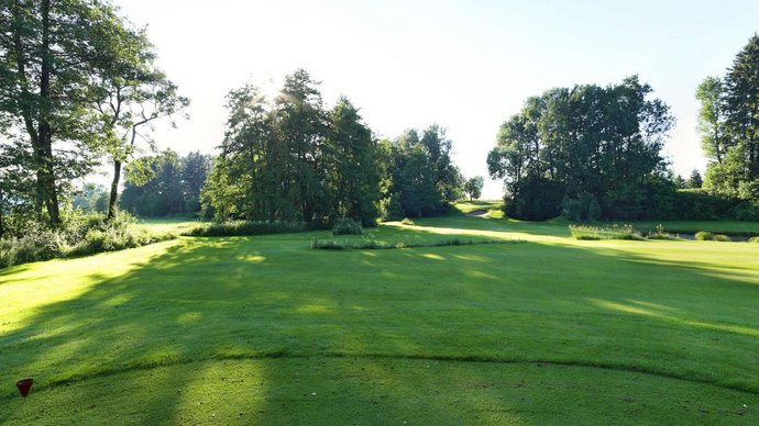 Impression der Kurzbahnen auf dem Golfplatz des Allgäuer Golf- und Landclubs e.V. Ottobeuren