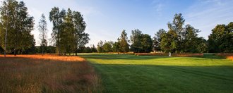Das Fairway der Golfbahn 02 auf der Golfanlage Allgäuer Golf- und Landclub e.V. Ottobeuren