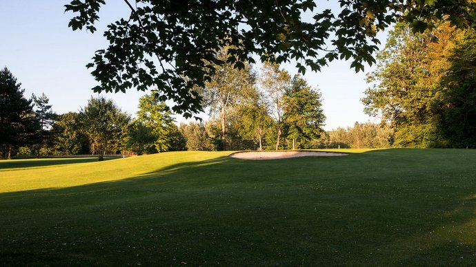 Impression der Kurzbahnen auf dem Golfplatz des Allgäuer Golf- und Landclubs e.V. Ottobeuren