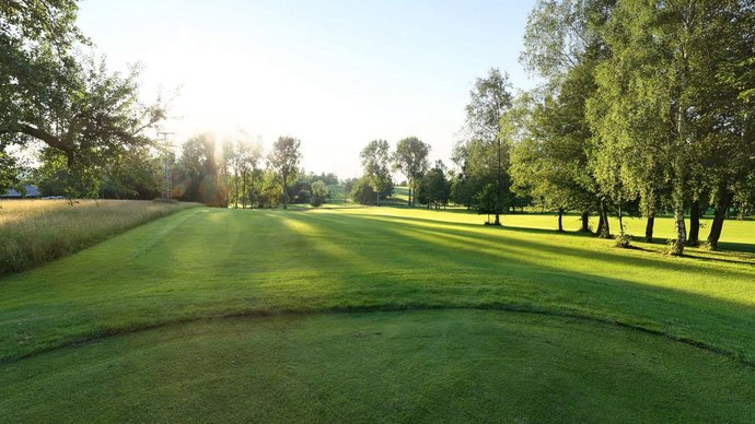 Impression der Kurzbahnen auf dem Golfplatz des Allgäuer Golf- und Landclubs e.V. Ottobeuren