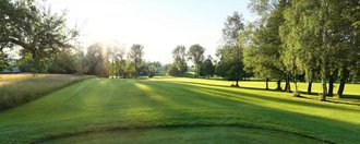 Impression der Kurzbahnen auf dem Golfplatz des Allgäuer Golf- und Landclubs e.V. Ottobeuren