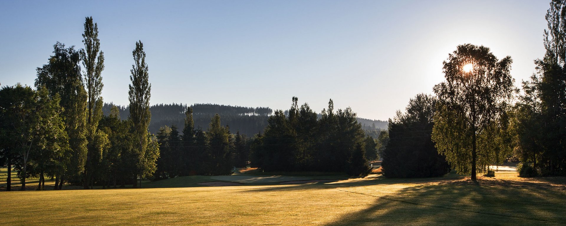 Das Fairway der Golfbahn 08 auf der Golfanlage Allgäuer Golf- und Landclub e.V. Ottobeuren