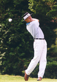 Rico Ahrensberg, der am 6. September 2003 mit 65 Schlägen den Platzrekord des Allgäuer Golf und Landclub e.V. Ottobeuren aufstellte, beim Schlag